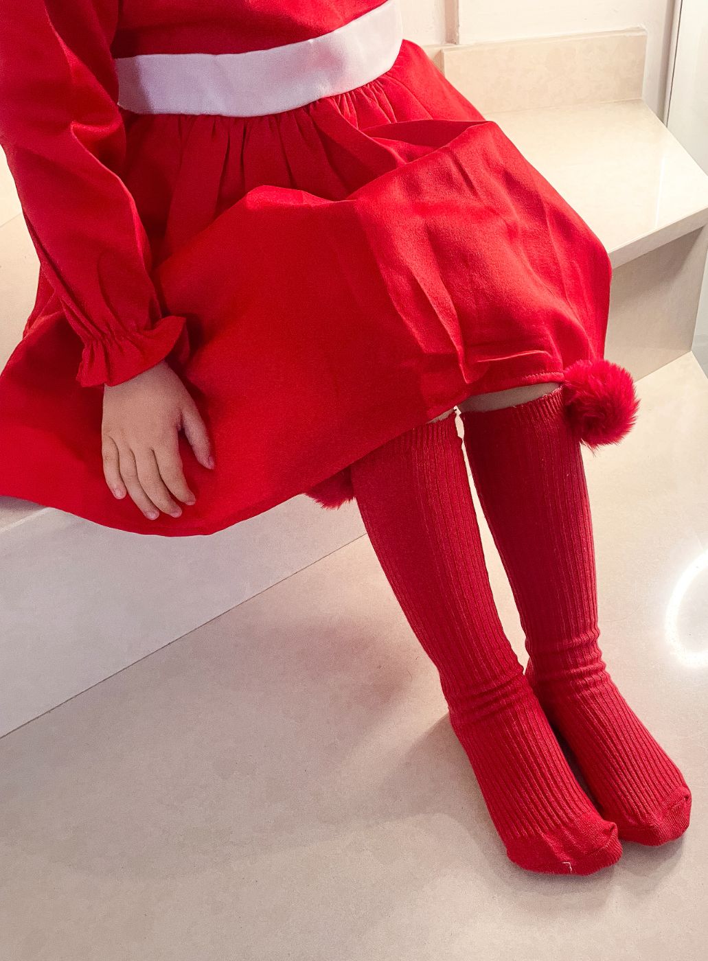 Crvene čarape sa bućkom